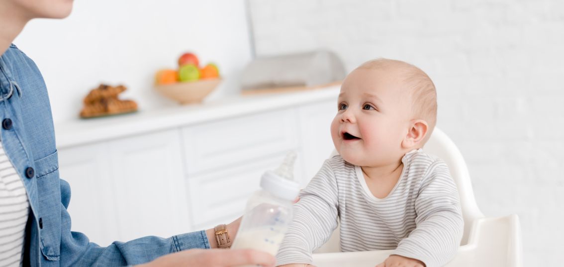 Le sevrage pour mon bébé, comment ça se passe ? Quelles sont les étapes ?*