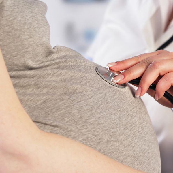 Je ne sais pas quel professionnel de santé choisir pour me suivre pendant ma grossesse !