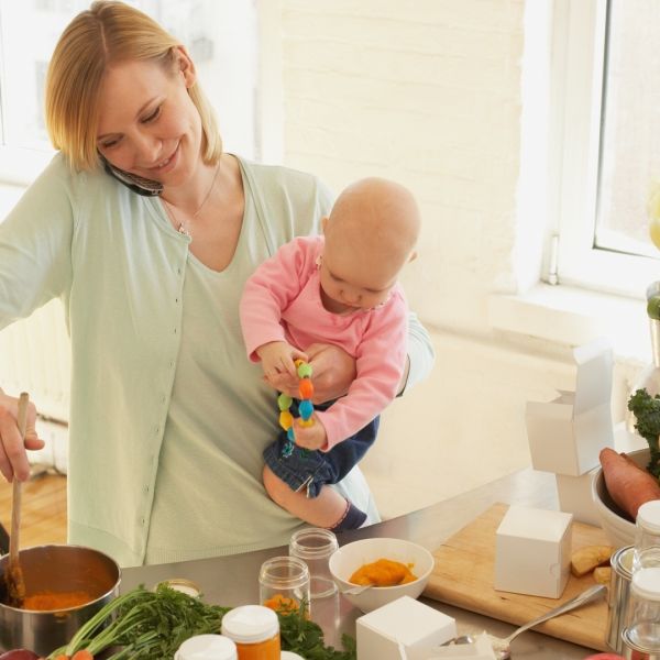 J’aimerais commencer la diversification alimentaire de mon bébé : comme ça se passe ?